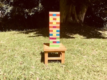 Jogo da Jenga Tradicional Jogo da Jenga  cor tradicional num jardim