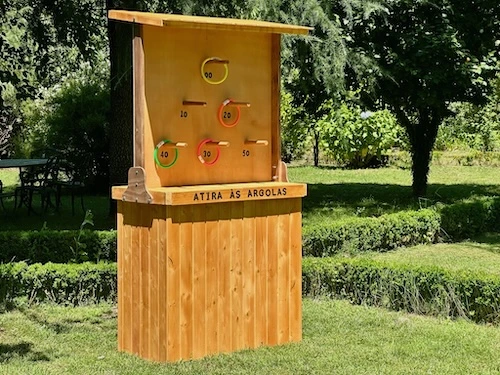 Aluguer Barracas de Jogos Atira as Argolas